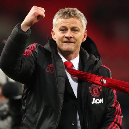 Premier League Sack Race: Ole Gunnar Soksjaer Favourite